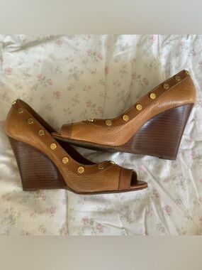 Tory Burch “Reva” Leather Peep-Toe Wedge Sandals with Gold Logo Studs, Size 8.